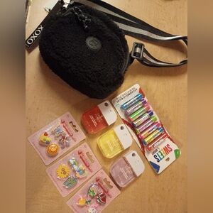 NWT XOXO Cross Body With Guitar Strap With Wish And Chapstick Bundle♥️🩷💜